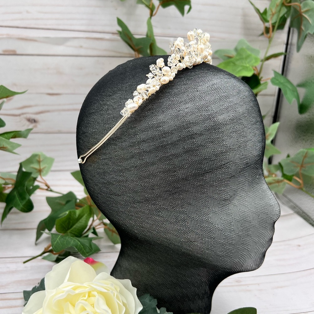 Pearls and Beads Tiara Bridal Headband - Picture 3 of 8